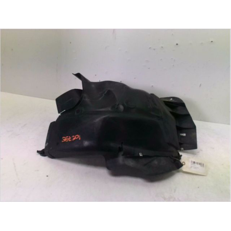 Pare-boue avant droit occasion RENAULT MEGANE SCENIC I Phase 2 - 2.0i 140ch