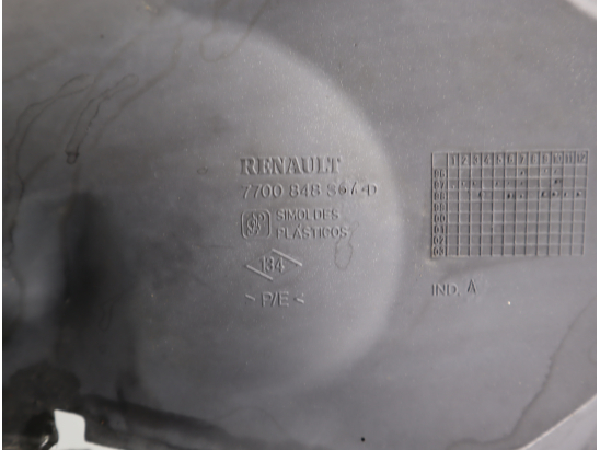 Pare-boue avant gauche occasion RENAULT MEGANE I Phase 2 CAB - 1.6 16v 110ch