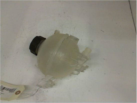 Vase expansion occasion PEUGEOT PARTNER III Phase 1 - 1.6 HDI 100ch