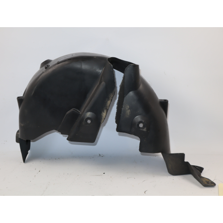 Pare-boue arrière droit occasion RENAULT CLIO III Phase 2 - 1.6i 128ch