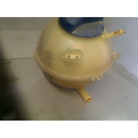 Vase expansion occasion VOLKSWAGEN NEW BEETLE I Phase 1 - 2.0