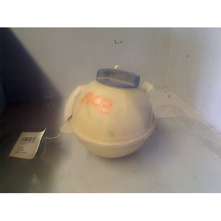 Vase expansion occasion VOLKSWAGEN NEW BEETLE I Phase 1 - 2.0