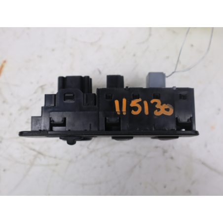 COMMANDE RETROVISSEUR EXT ELECTRIQUE