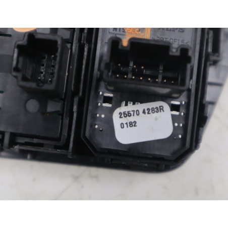 COMMANDE RETROVISSEUR EXT ELECTRIQUE