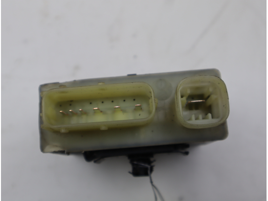 Boitier de préchauffage occasion CITROEN C3 II Phase 2 - 1.6 HDI 75ch