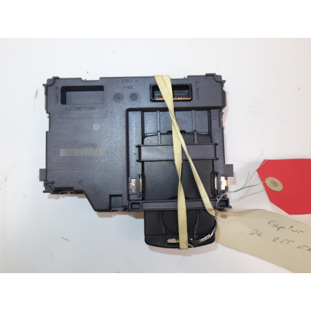 Lecteur de carte occasion RENAULT CAPTUR Phase 1 - 1.2i 118 16V