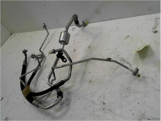 Tuyau de clim occasion RENAULT CLIO III Phase 1 - 1.2i 16v 75ch