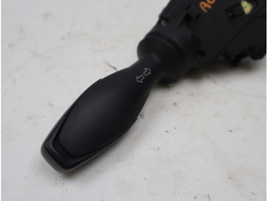 Commande clignotant occasion FORD FIESTA VI Phase 1 - 1.4 TDCI 70ch