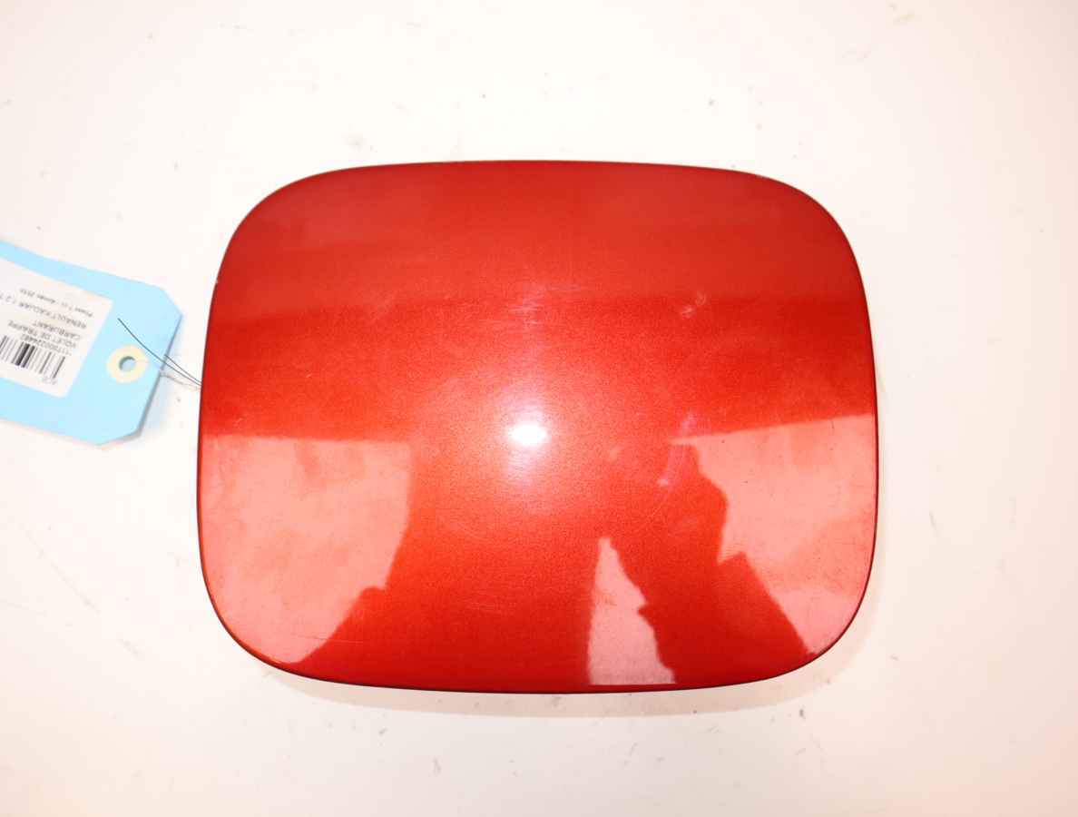 VOLET DE TRAPPE CARBURANT