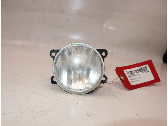 PHARE ANTIBROUILLARD AVD