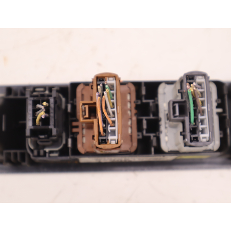 COMMANDE LEVE-GLACE PORTE AVG