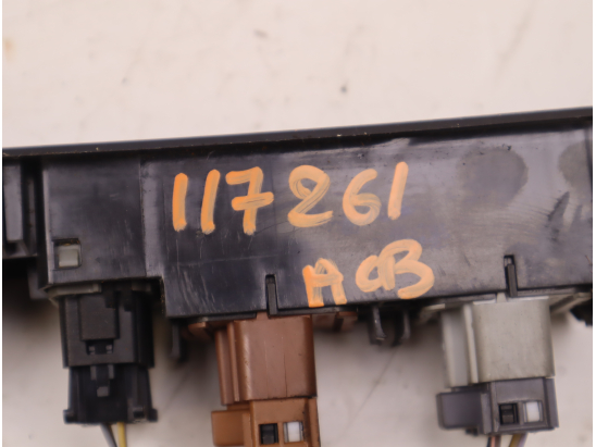 COMMANDE LEVE-GLACE PORTE AVG