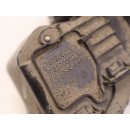 VOLET DE TRAPPE CARBURANT