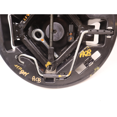 Cric + manivelle occasion FIAT GRANDE PUNTO III Phase 1 - 1.2i 65ch