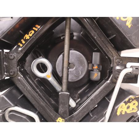 Cric + manivelle occasion FIAT GRANDE PUNTO III Phase 1 - 1.2i 65ch