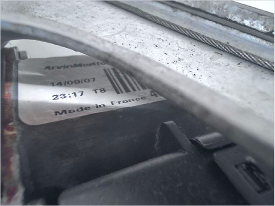 MECANISME+MOTEUR LEVE-GLACE AVG