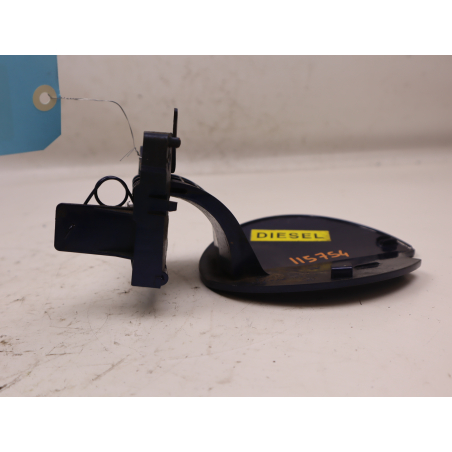 VOLET DE TRAPPE CARBURANT