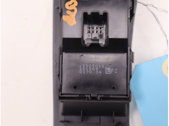 COMMANDE LEVE-GLACE PORTE AVG