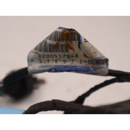 CAPTEUR AIDE STATIONNEMENT AV