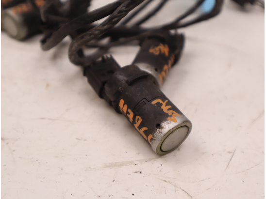 CAPTEUR AIDE STATIONNEMENT AV