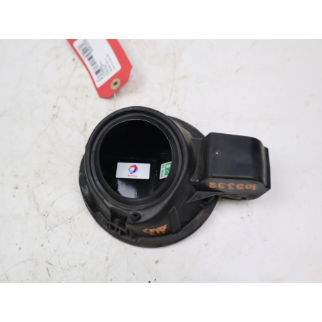 VOLET DE TRAPPE CARBURANT