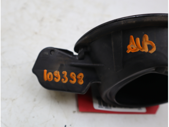 VOLET DE TRAPPE CARBURANT