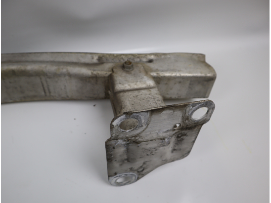 RENFORT PARE-CHOC AV