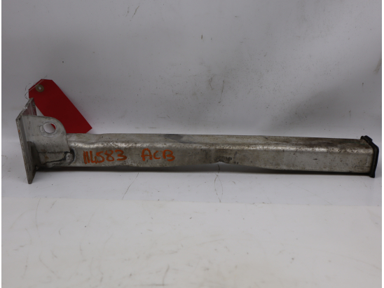 RENFORT D PARE-CHOC AV