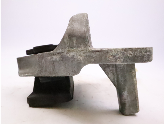 SUPPORT BOITE DE VITESSE