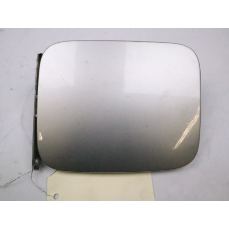 VOLET DE TRAPPE CARBURANT