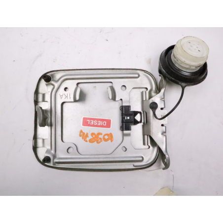 VOLET DE TRAPPE CARBURANT