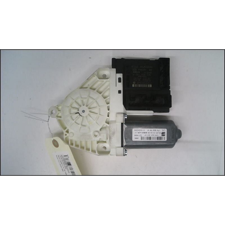 MOTEUR LEVE-VITRE AVG