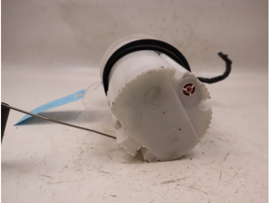 Pompe à carburant immergée occasion FORD FIESTA VII Phase 1 - 1.0i 125ch