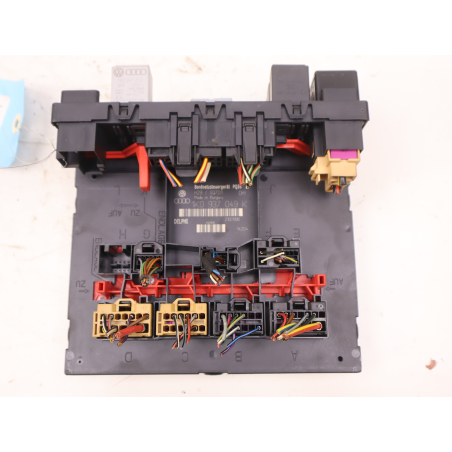 BSI (PLATINE FUSIBLE HABITACLE)