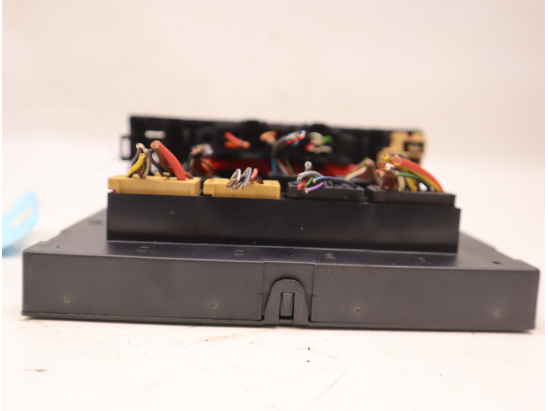 BSI (PLATINE FUSIBLE HABITACLE)