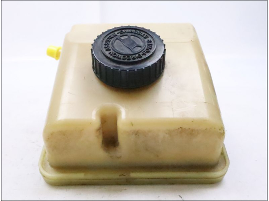 RESERVOIR POMPE DIRECTION