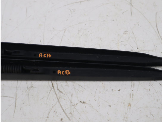 BRAS ESSUIE-GLACE AV