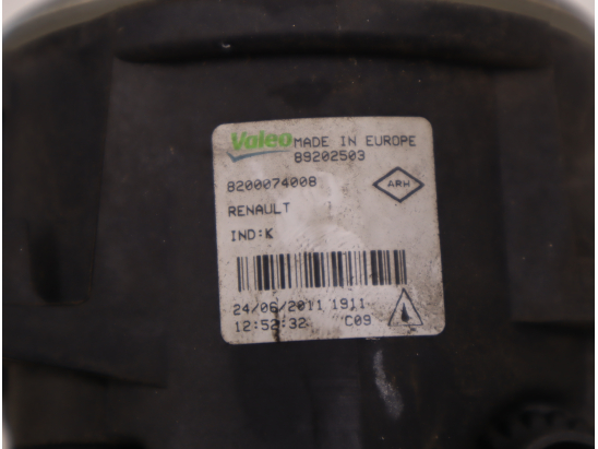 PHARE ANTIBROUILLARD AVD