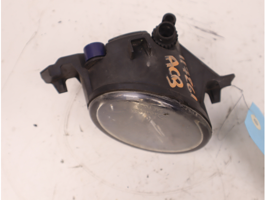 PHARE ANTIBROUILLARD AVG