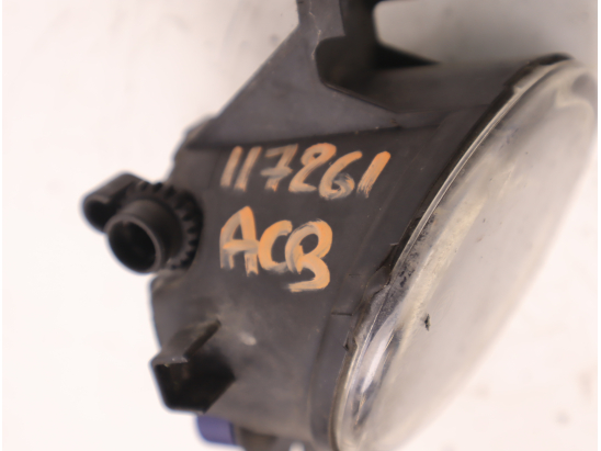 PHARE ANTIBROUILLARD AVG