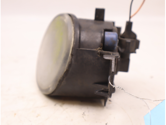 PHARE ANTIBROUILLARD AVD