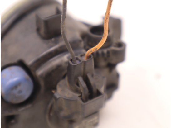 PHARE ANTIBROUILLARD AVD