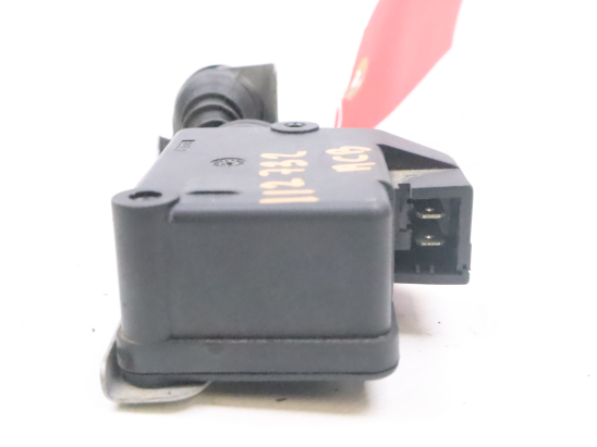 ACTIONNEUR PORTILLON AILE ARD