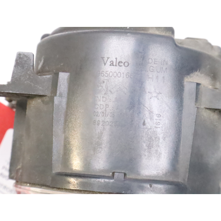 PHARE ANTIBROUILLARD AVG