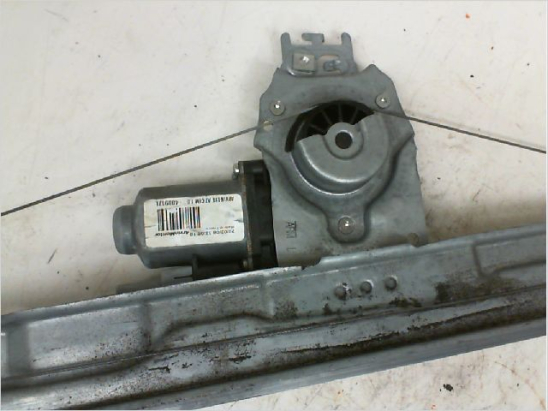 MECANISME+MOTEUR LEVE-GLACE AVG