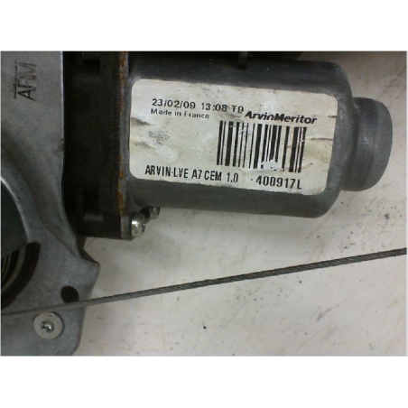 MECANISME+MOTEUR LEVE-GLACE AVG