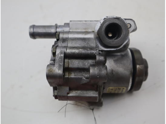 POMPE DIRECTION ASSISTEE