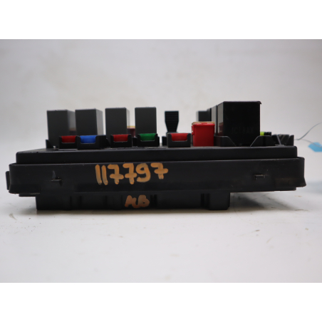 BSI (PLATINE FUSIBLE HABITACLE)