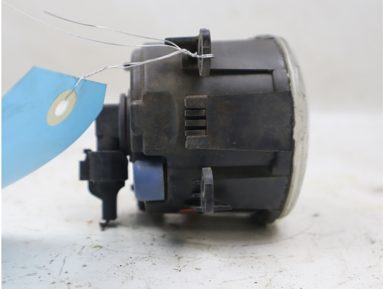 PHARE ANTIBROUILLARD AVD