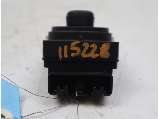 COMMANDE RETROVISSEUR EXT ELECTRIQUE